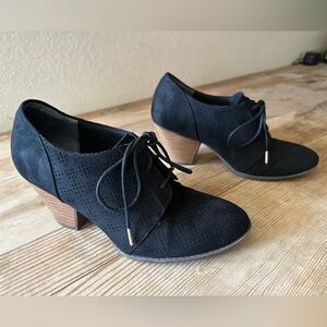 Dr. Scholl’s Credit 2 Shootie Lace-up Oxford Ankle Bootie, Black, Size 8.